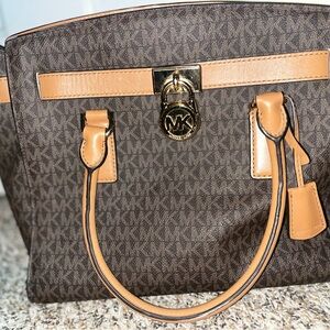 Michael Kora purse